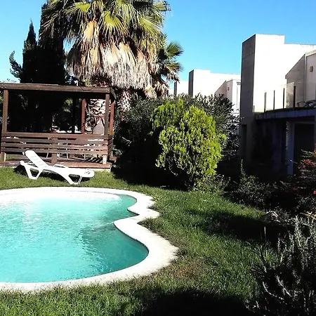 Facing The Pool Apartment L'Escala